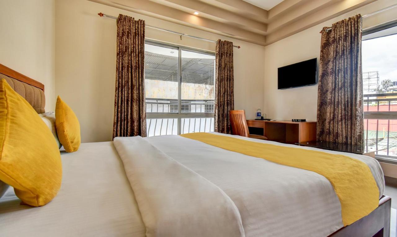 Hotel Garden Inn Kochi エクステリア 写真